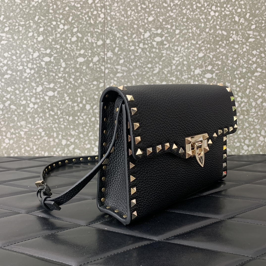 Valentino Garavani Rockstud Crossbody Bag in Black Grainy Calfskin